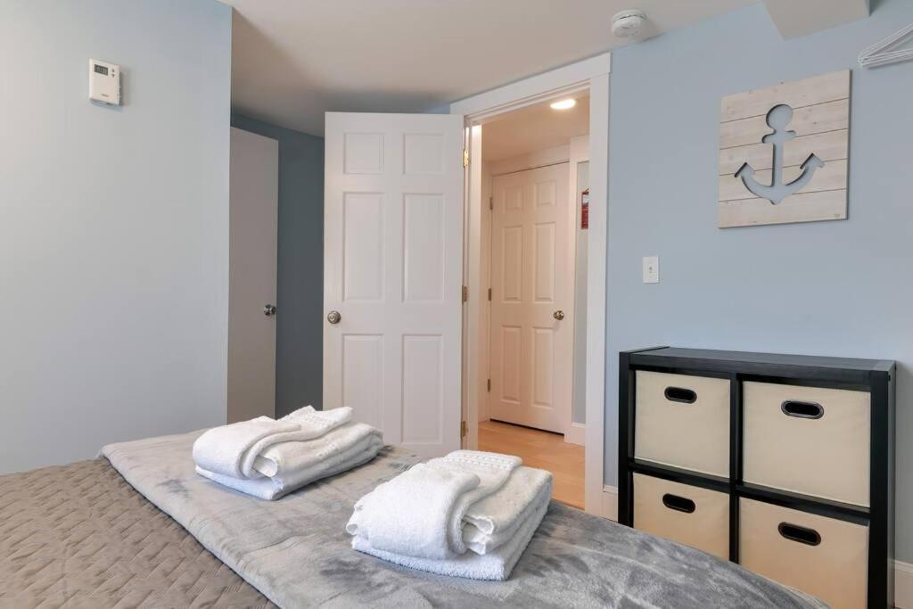2Br Apt W/ 3 Min Walk To Downtown Swh - Low Tide Southwest Harbor Εξωτερικό φωτογραφία